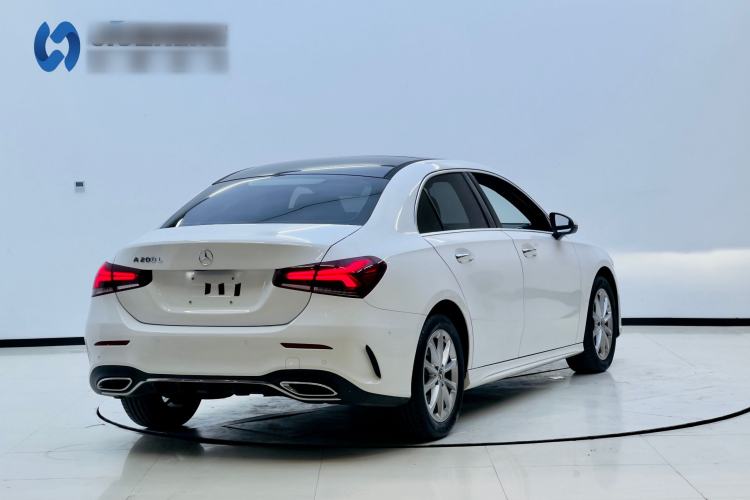 Used Mercedes-Benz A-Class 2021 A 200 L Sport Sedan Fashion Model
