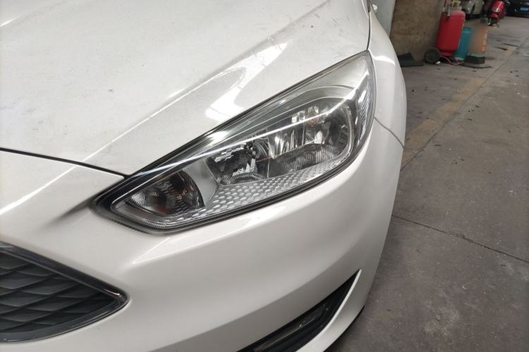 Used Ford Focus 2018 Hatchback Classic 1.6L Automatic Trendy SmartDrive Edition