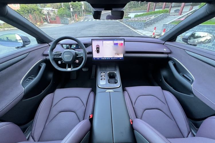 Used  SU7 2024 Rear-Drive Long-Range Intelligent Driving Version
