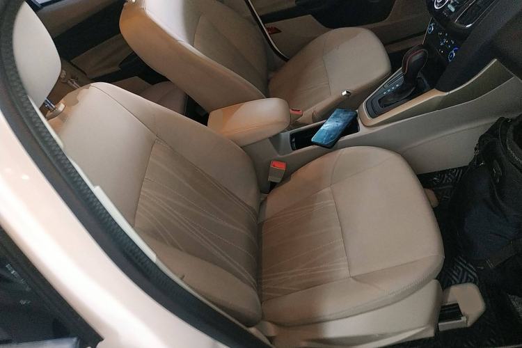 Used Ford Focus 2017 Sedan 1.6L Automatic Comfort Plus SmartDrive Edition
