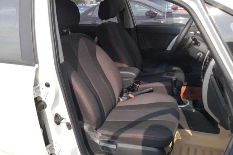 Used Changan CX20 2014 1.4L Manual Sport Version China IV Standard