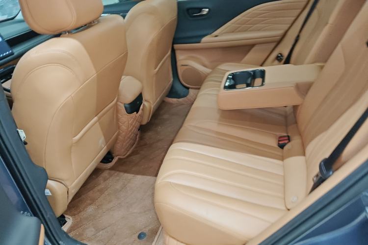 Used AION V 2024 Aion Tyrannosaurus 520 Smart Luxury Edition