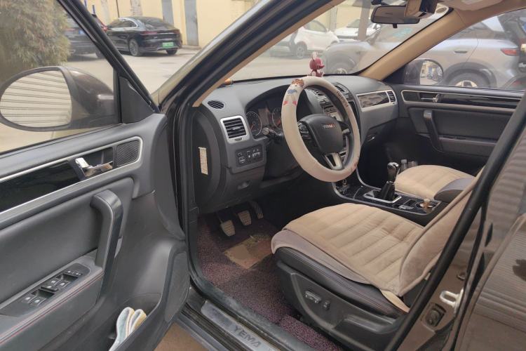 Used Yema T70 2016 1.8L Manual Elite Version
