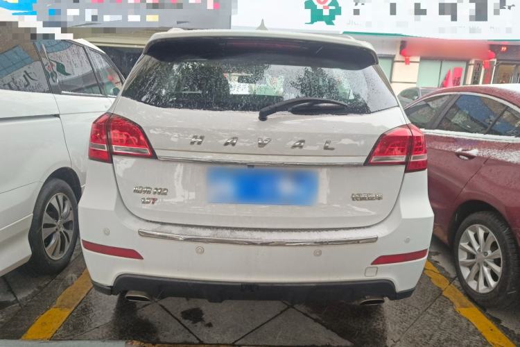 Used Haval H2 2016 Red Label 1.5T Manual Two-Wheel Drive Elite Model
