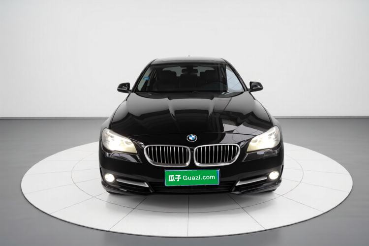 Used BMW 5 Series 2014 525Li Leading Model
