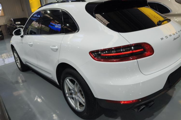Used Porsche Macan 2017 Macan 2.0T
