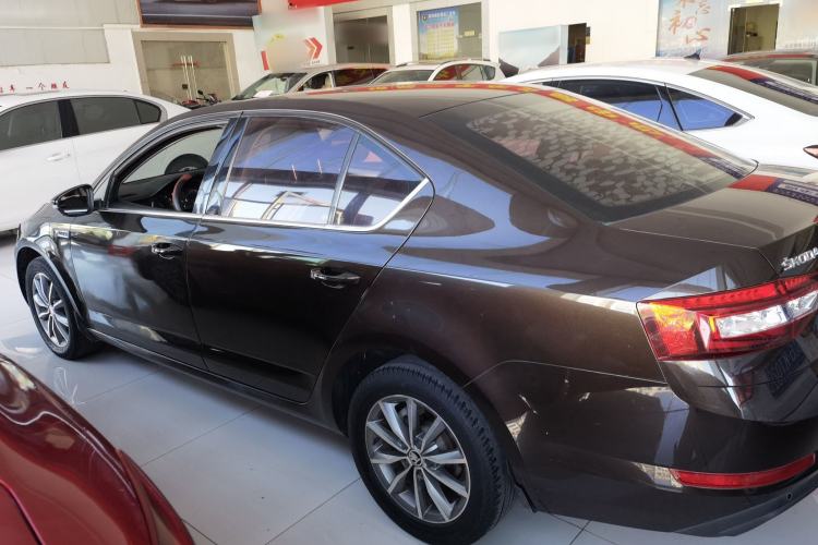 Used Skoda Octavia 2019 1.5L Automatic Comfort Edition
