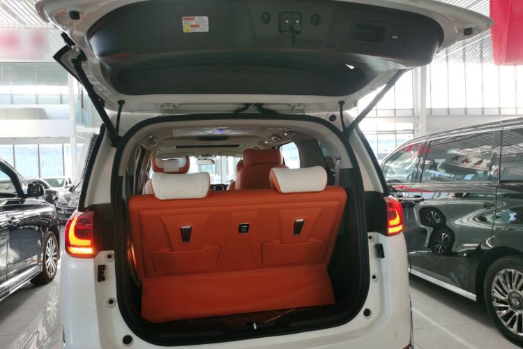 Used GAC Trumpchi M8 2021 Lingxiu Series 390T Luxury Edition
