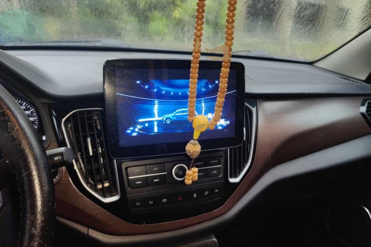 Used FAW Senya R7 2017 1.6L Automatic Flagship Model