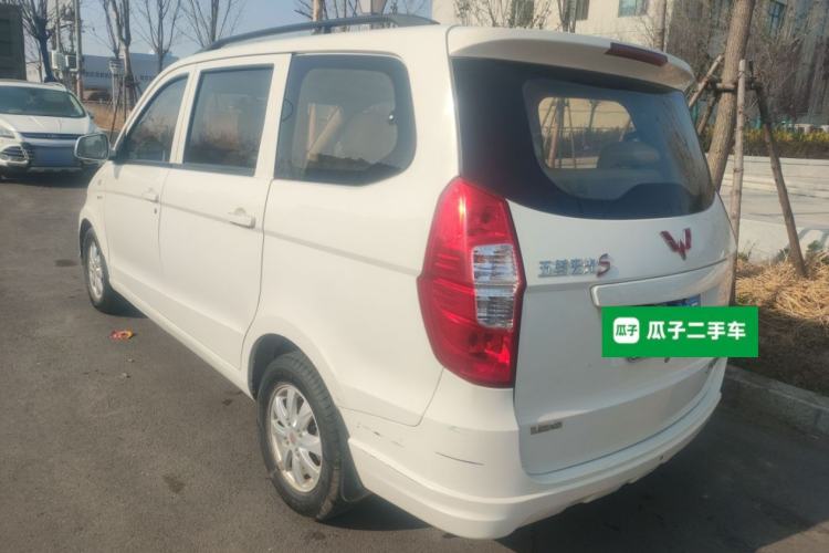 Used Wuling Hongguang 2014 1.5L S Standard Version
