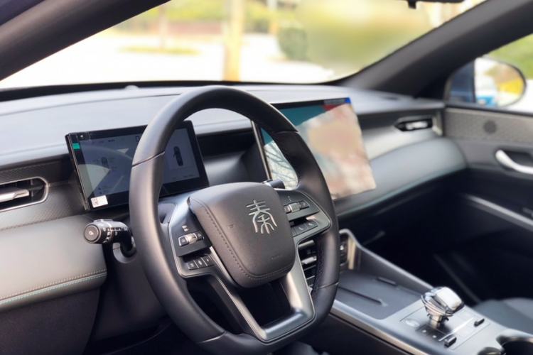 Used BYD Qin PLUS 2025 DM-i Smart Drive 120KM Superior Model
