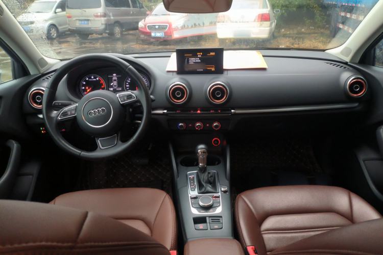 Used Audi A3 2016 Limousine 35 TFSI Prestige Edition
