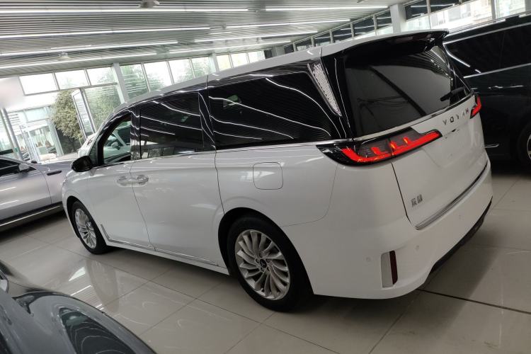 Used VOYAH Dream 2024 PHEV Extended-Range Premium Edition
