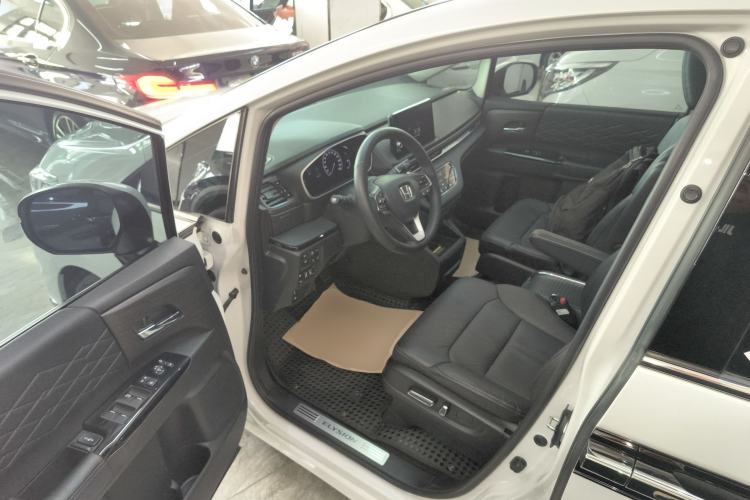 Used Honda Elysion 2022 2.0L eHEV Luxury Edition
