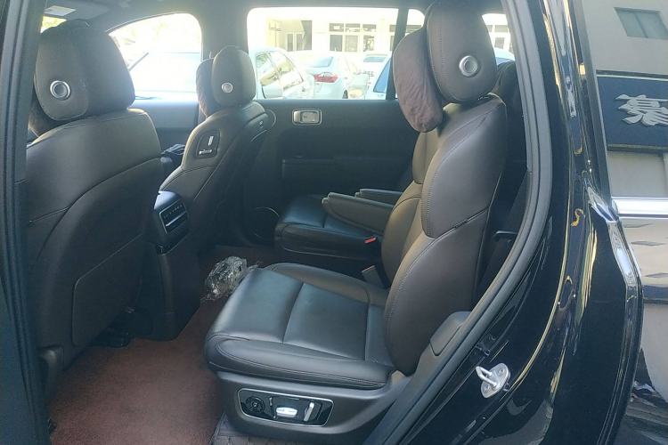 Used Li Auto L9 2022 Max model
