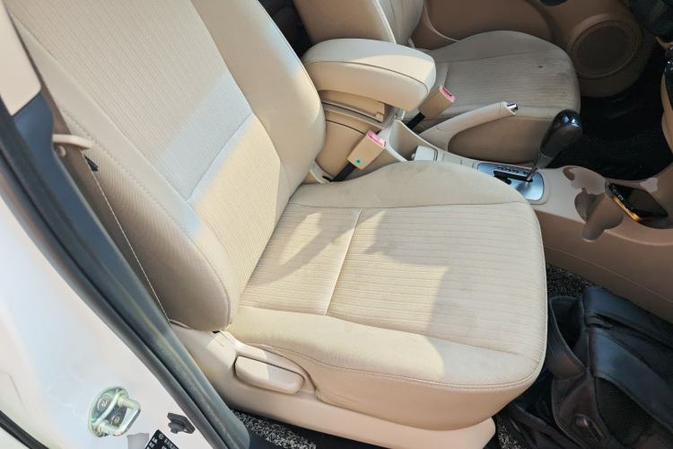 Used Kia Sportage 2013 2.0L Automatic Two-Wheel Drive GL Trim