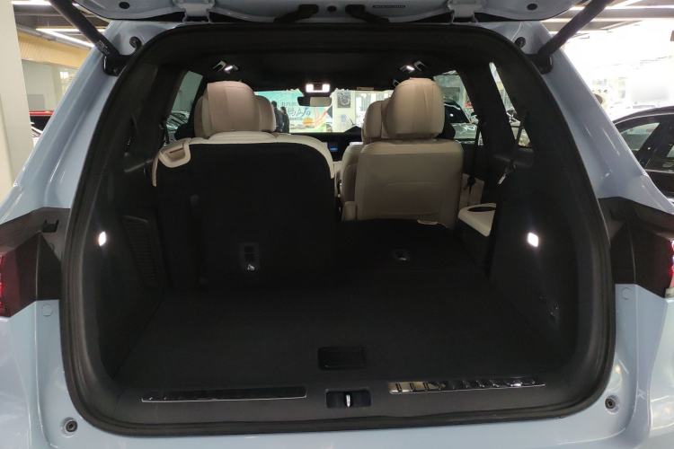 Used Li Auto ONE 2020 Extended-Range 6-Seater Version
