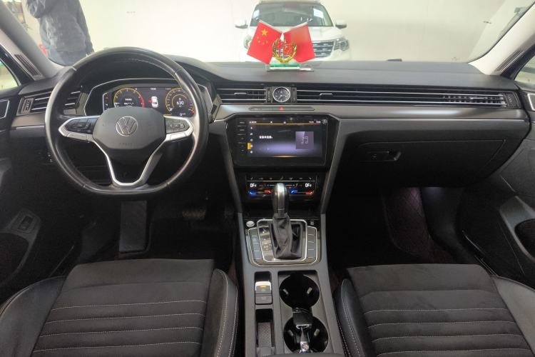 Used Volkswagen Magotan 2020 330TSI DSG Leading Model
