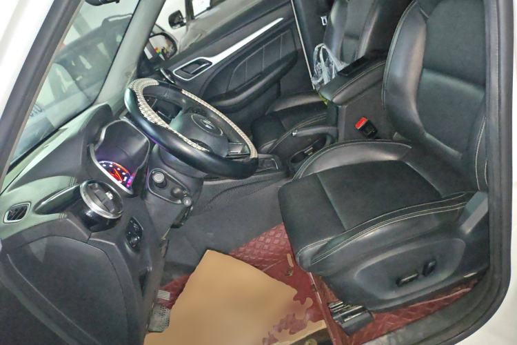 Used MG ZS 2018 1.5L Automatic Luxury Edition China V Standard