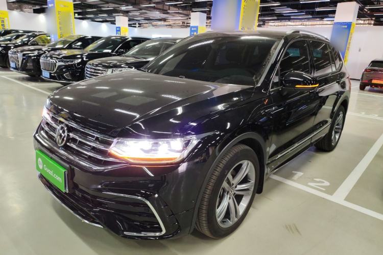 Used Volkswagen Tiguan L 2023 330TSI Automatic Two-Wheel Drive R-Line Enjoyment Edition
