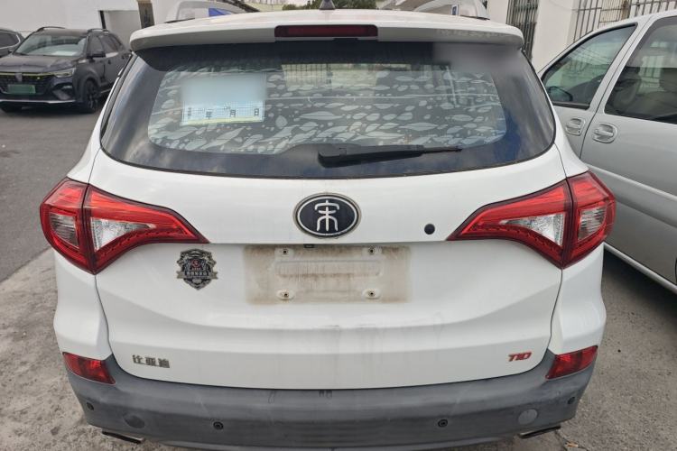 Used BYD Song 2017 Gaishi Upgrade Edition 1.5TID Automatic Luxury Model
