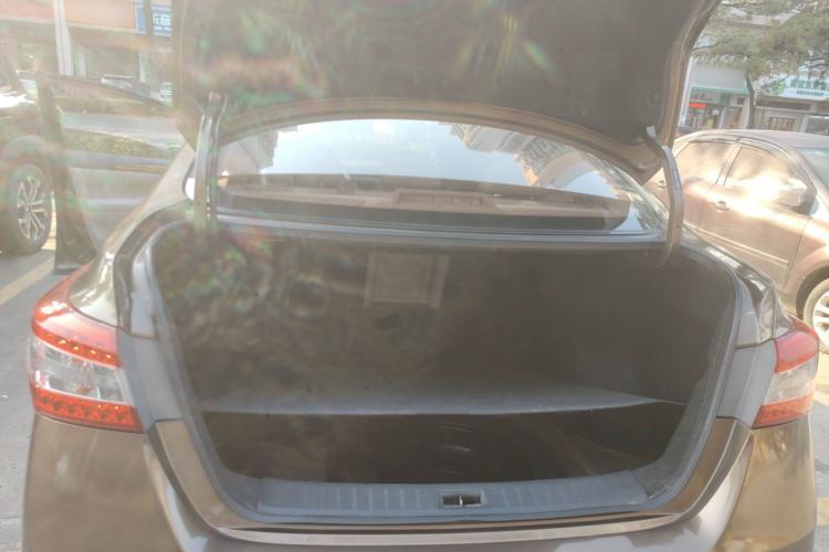 Used Nissan Sylphy 2012 1.6 XL CVT Luxury Edition