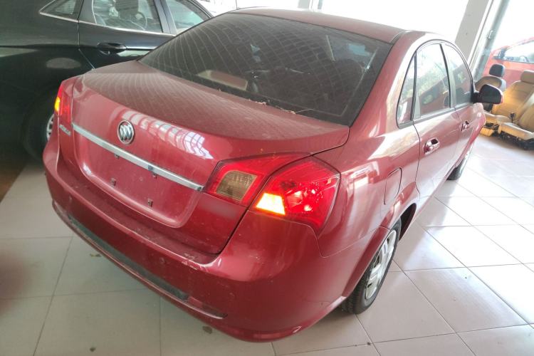 Used Buick Excelle 2013 1.5L Automatic Classic Model
