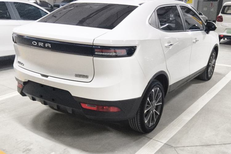 Used ORA iQ 2018 High-Range Version Smart Connectivity Model