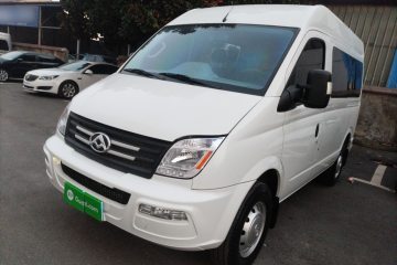Used SAIC MAXUS Xintu V80 2023 2.0T Manual Classic Aoyuntong Short Wheelbase Mid-Roof 5/6-Seater