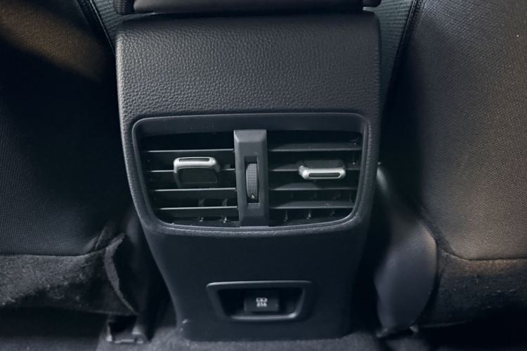 Used Toyota Levin 2021 185T CVT Luxury Edition
