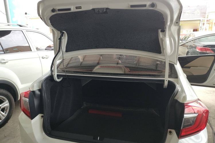 Used Honda Greiz 2016 1.5L CVT Classic Edition
