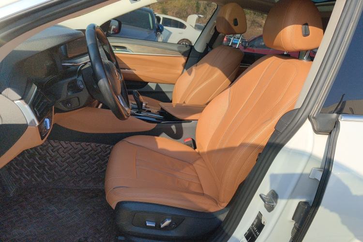 Used BMW 6 Series GT 2018 630i Luxury Design Package