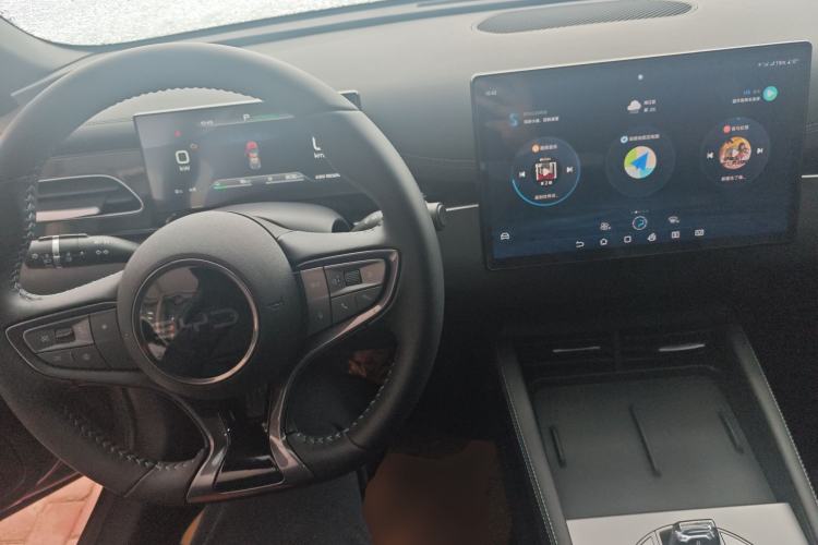 Used BYD Seal 06 New Energy 2024 DM-i 120KM Luxury Model
