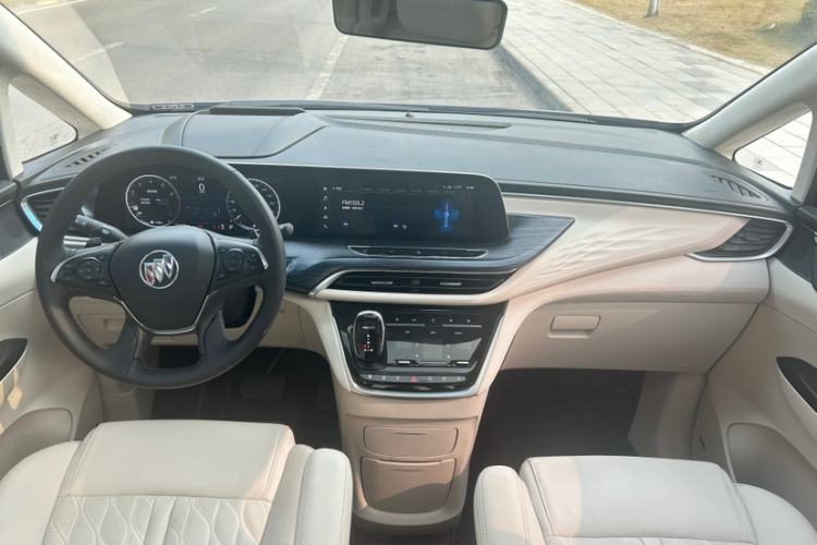 Used Buick GL8 2020 Avenir Avia 7-Seater Deluxe Edition
