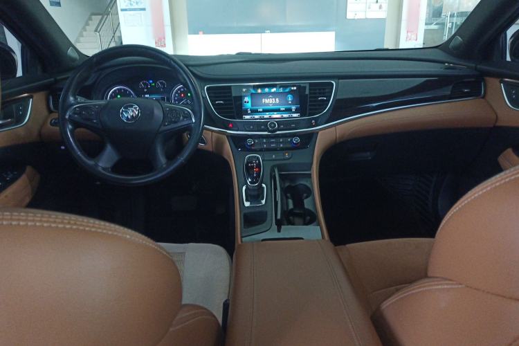 Used Buick LaCrosse 2018 28T Elite Edition