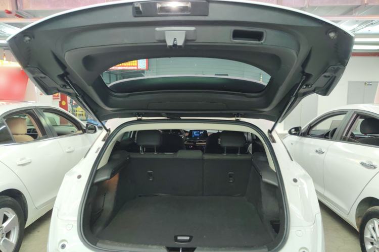 Used Buick Velite 6 2022 Plug-in Hybrid Connected Fashion Model
