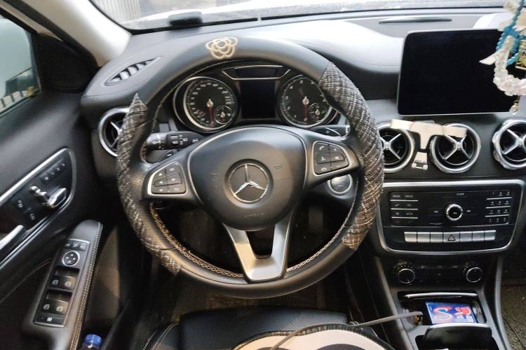 Used Mercedes-Benz GLA 2018 GLA 200 Fashion Model
