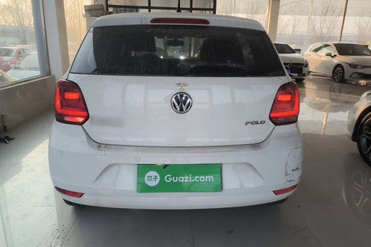 Used Volkswagen Polo 2014 1.4L Manual Fashion Edition
