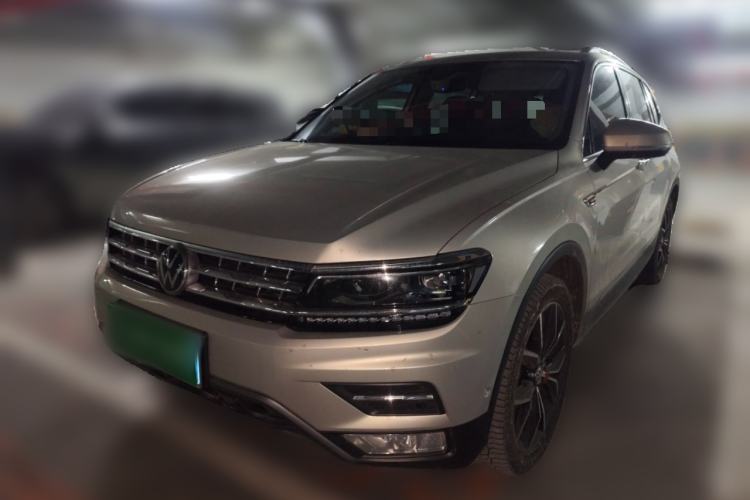 Used Volkswagen Tiguan L 2019 380TSI Automatic All-Wheel Drive Luxury Edition with 7 Seats China VI Standard