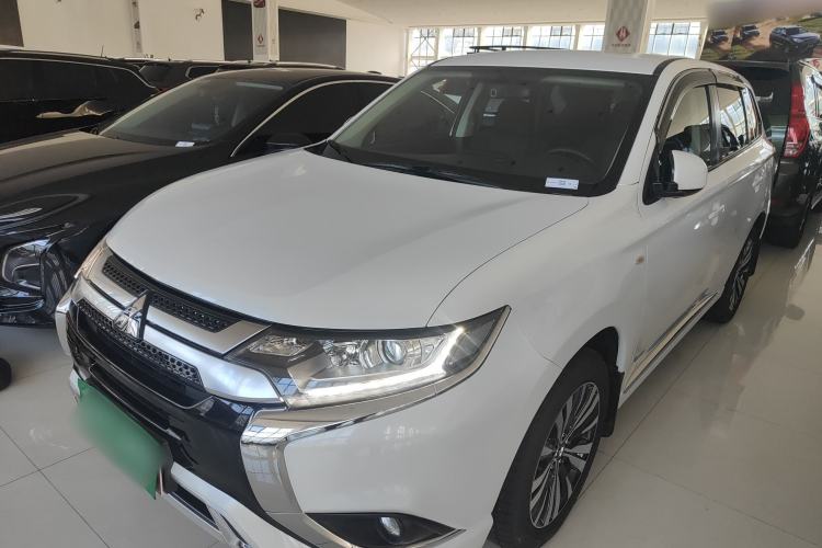 Used Mitsubishi Outlander 2021 2.0L Two-Wheel Drive Comfort Edition 5 Seats