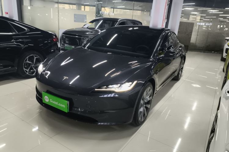 Used Tesla Model 3 2023 Long-Range All-Wheel-Drive Version