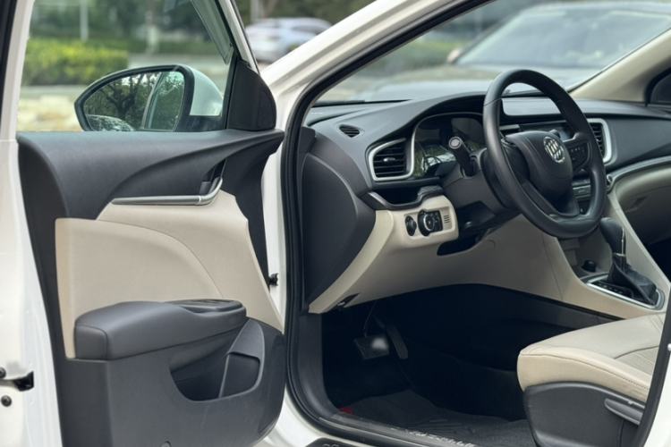 Used Buick GT 2016 18T Dual-Clutch Elite Model
