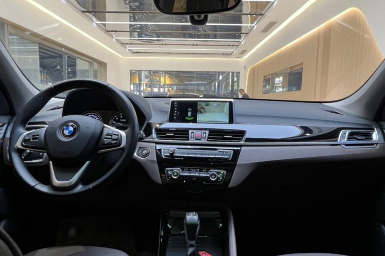 Used BMW X1 2019 xDrive20Li Luxury Model
