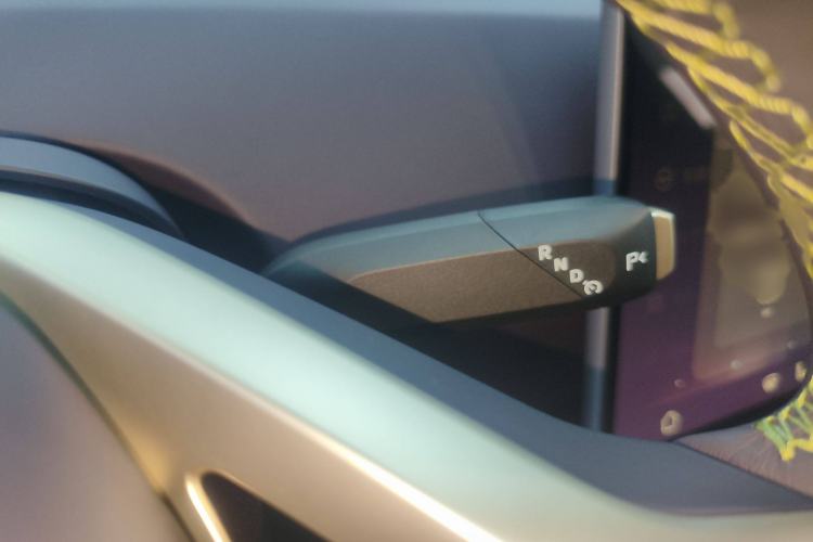 Used  07 2024 Max Extended-Range Edition
