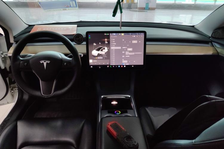 Used Tesla Model 3 2022 Rear-Wheel-Drive Version
