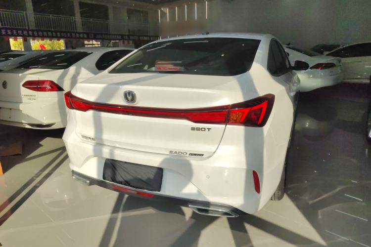 Used Changan Eado 2022 PLUS Blue Whale NE 1.4T GDI DCT Prestige Edition
