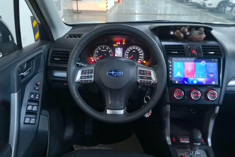 Used Subaru Forester 2014 2.0i Automatic Luxury Edition
