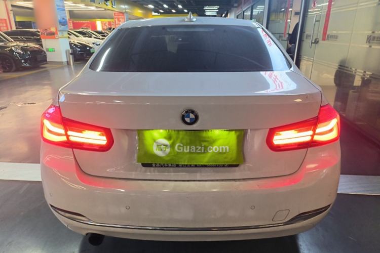 Used BMW 3 Series 2016 316Li Fashion Model
