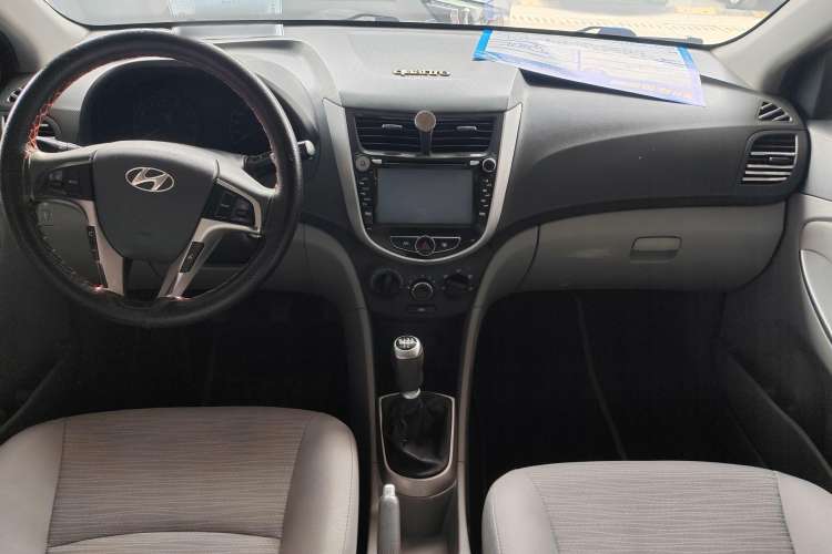 Used Hyundai Verna 2014 1.4L Manual Smart GLS Trim