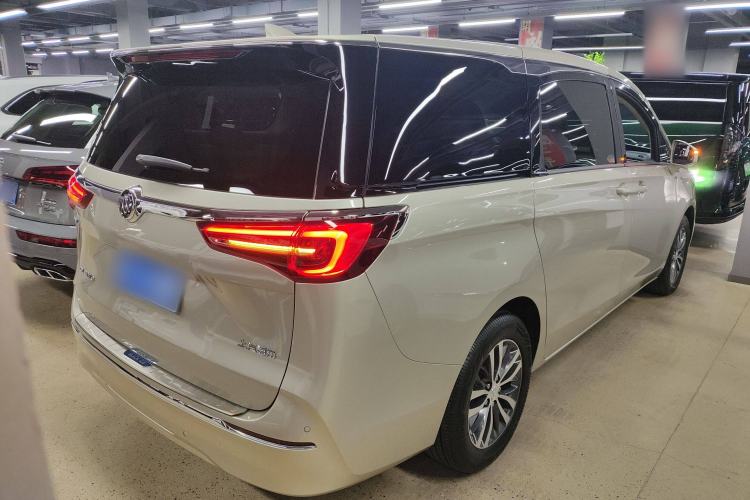 Used Buick GL8 2022 ES Landtrek 653T Comfort Edition
